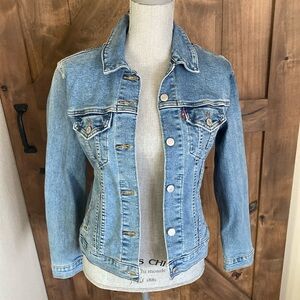 Levi’s jean jacket
